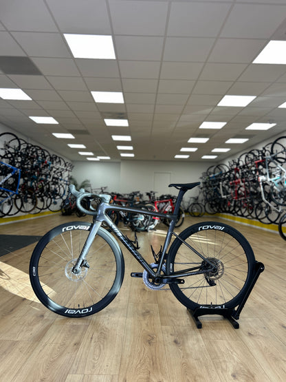 1000km Specialized Tarmac SL8 AXS Carbon Racefiets
