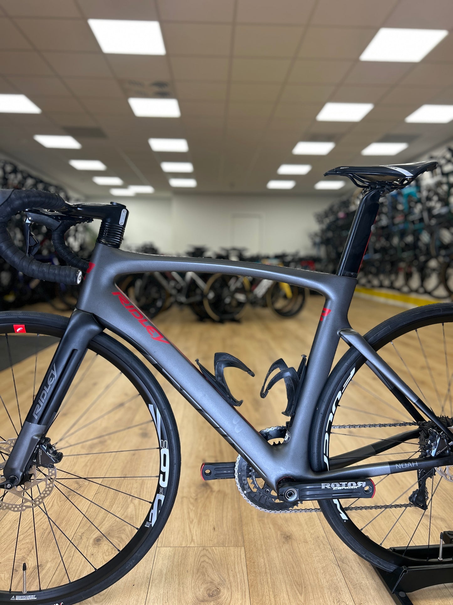 Ridley Noah Disc Di2 Carbon Racefiets