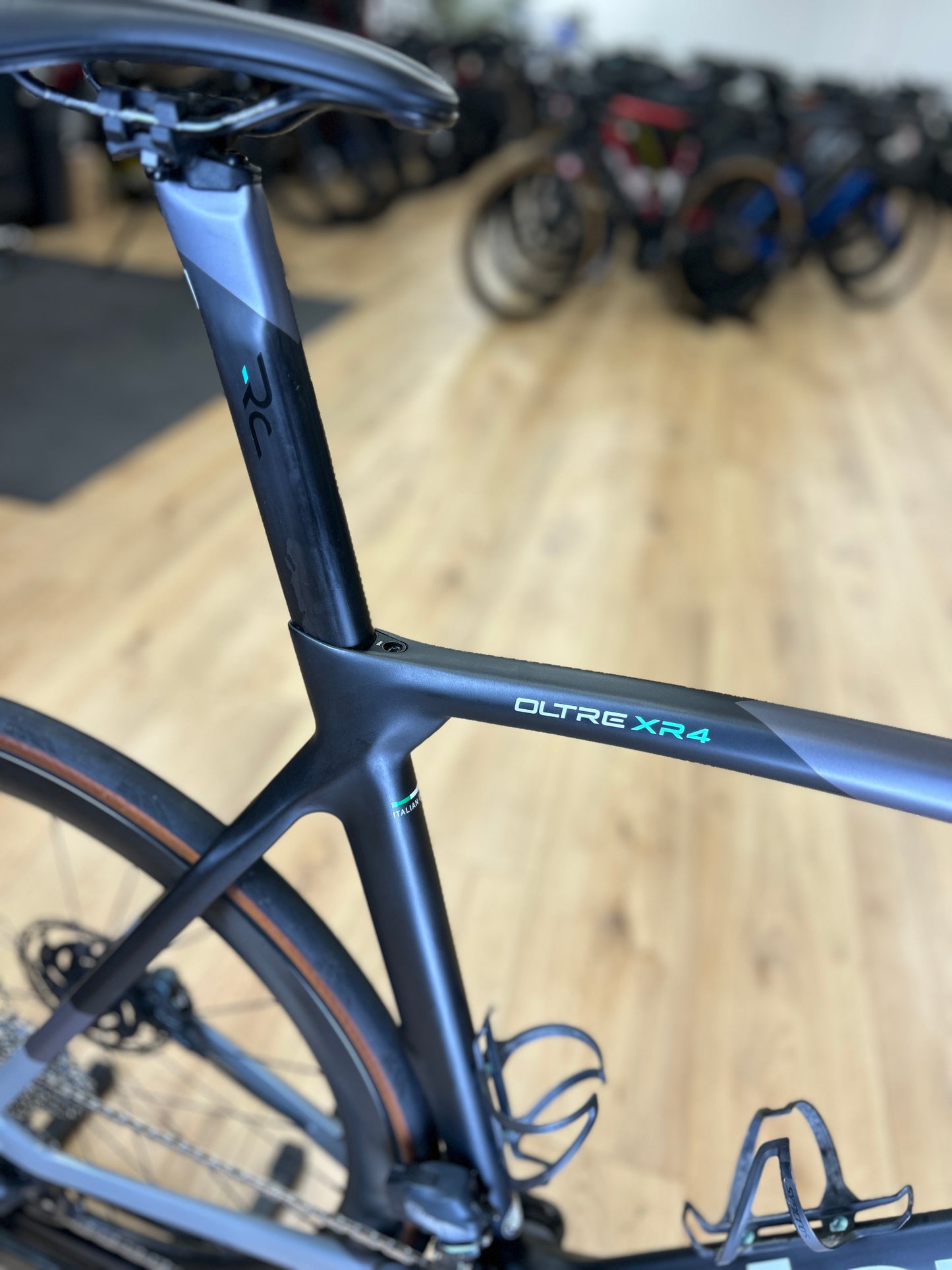 Bianchi Oltre XR4 AXS Carbon Racefiets