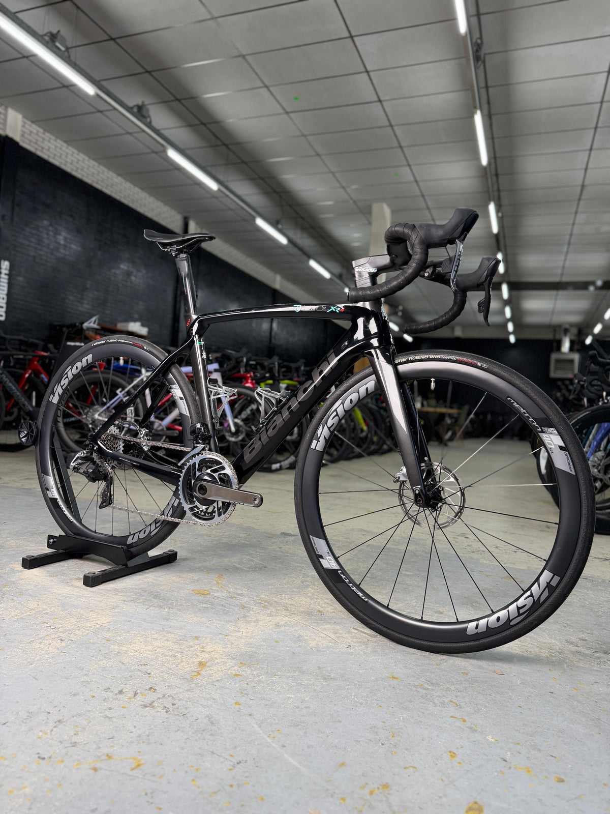 Bianchi Oltre XR4 SRAM RED eTap Carbon Racefiets