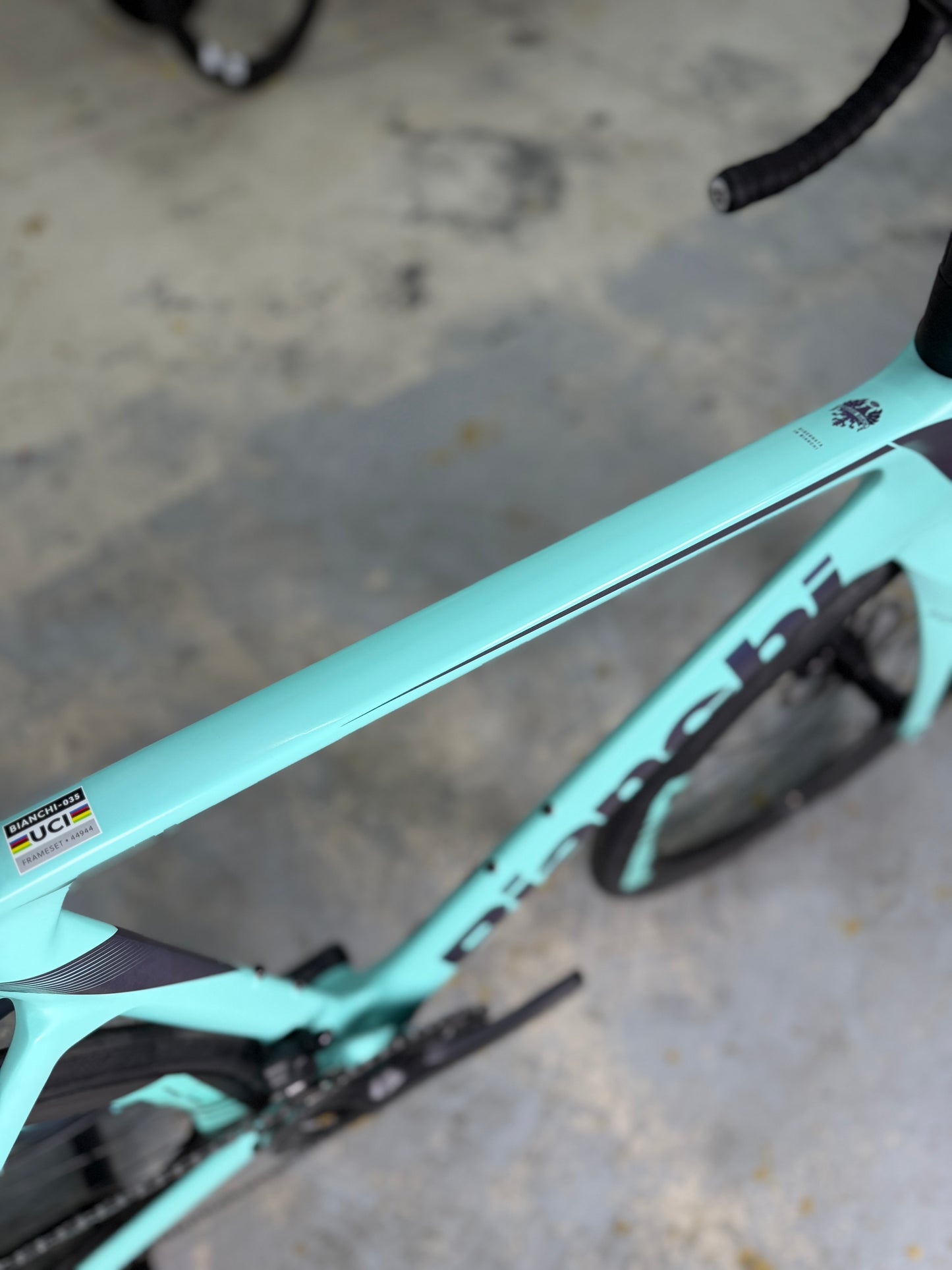 Bianchi Oltre Race Di2 Carbon Road Bike
