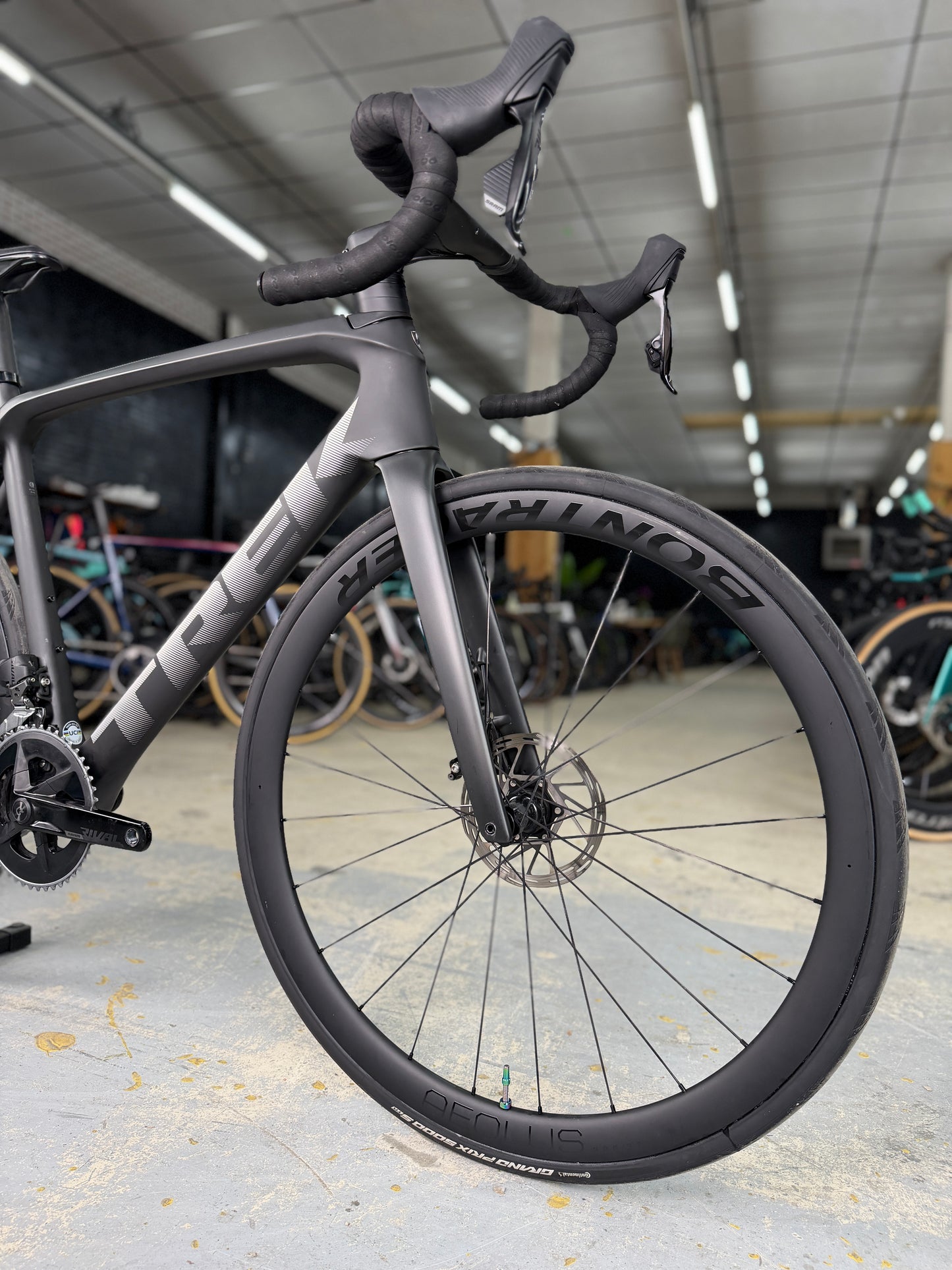 Trek Emonda SLR AXS Carbon Road Bike