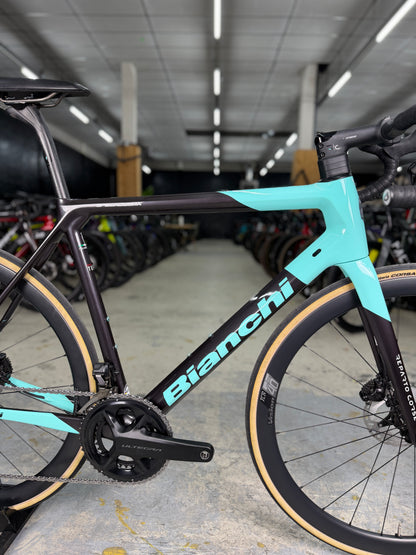 Bianchi Specialissima Pro Di2 Carbon Racefiets