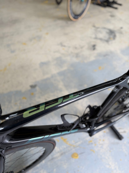 Giant TCR Pro Di2 Carbon Road Bike