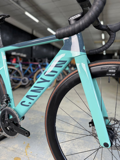Canyon Aeroad CF SLX AXS Carbon Racefiets
