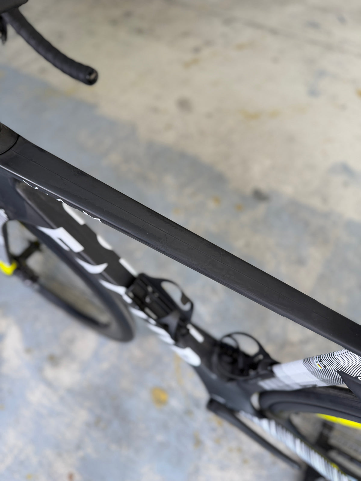 NIEUW Factor Ostro VAM Di2 Carbon Racefiets