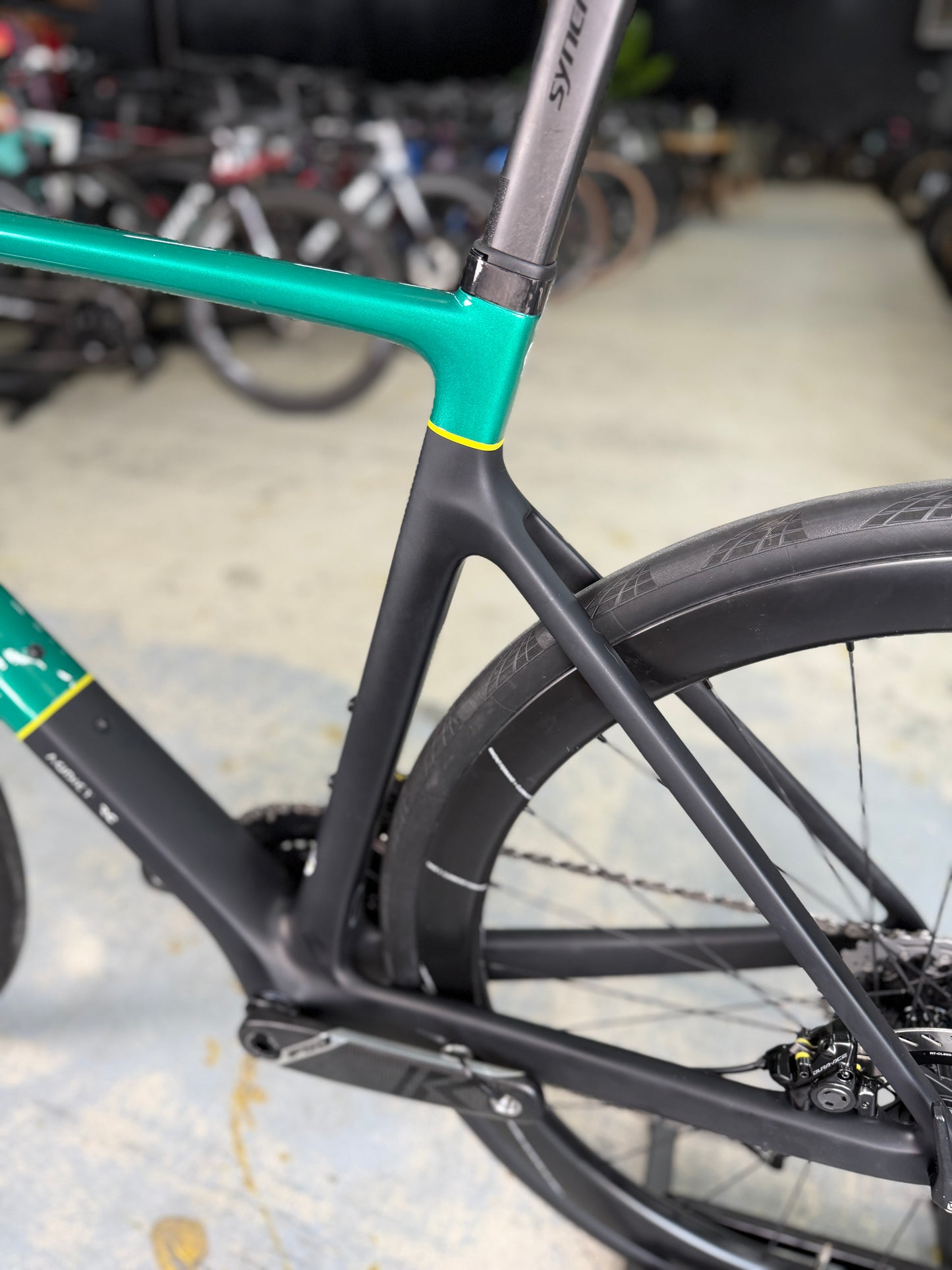 Scott Addict RC Di2 Aston Martin Carbon Racefiets