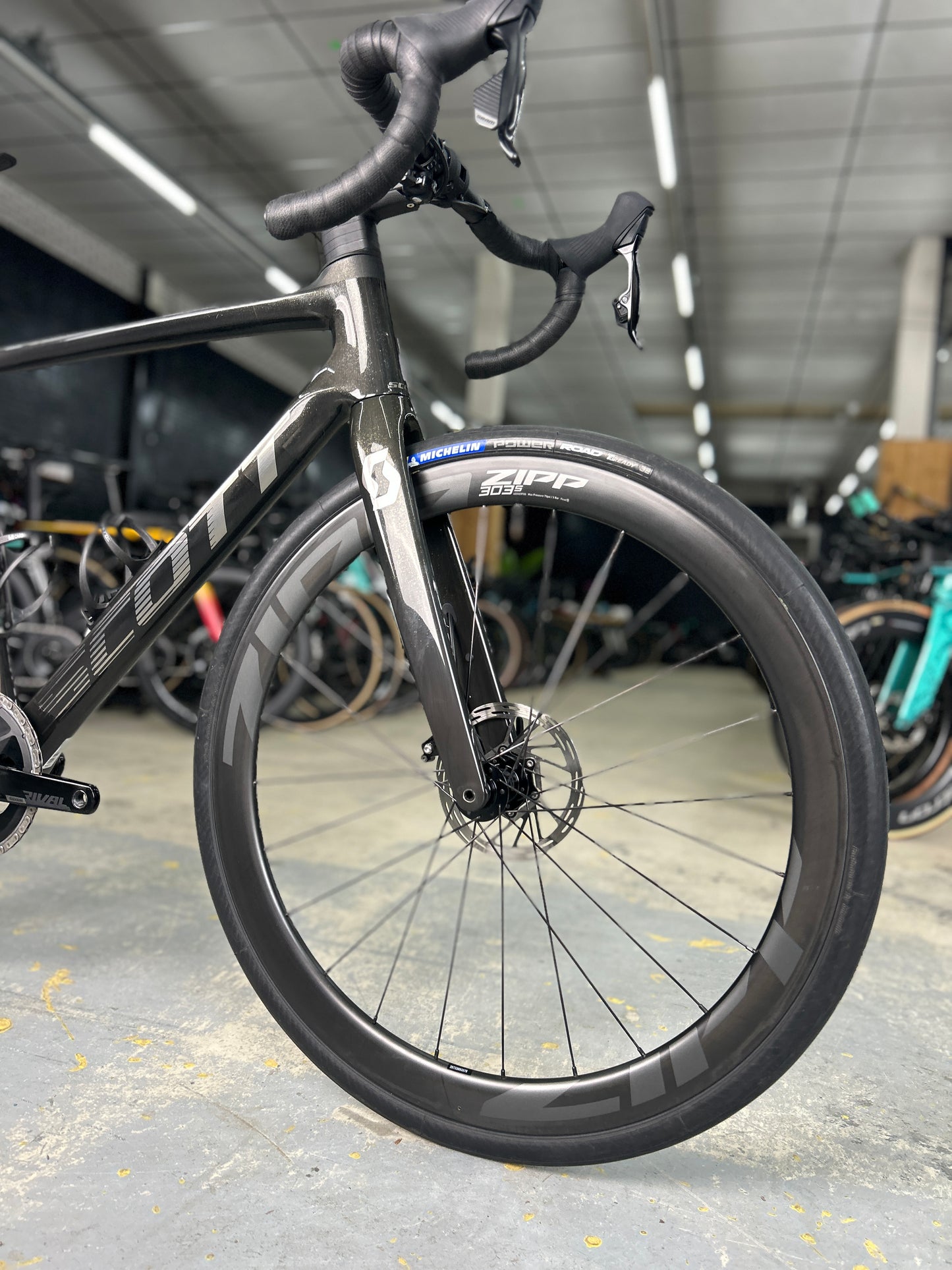 Scott Addict 10 AXS Carbon Road Bike
