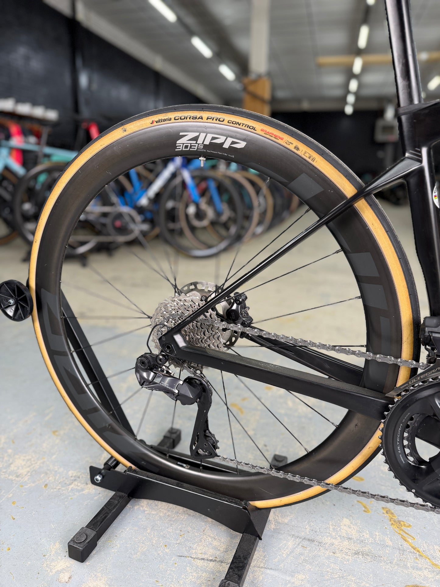 BMC RoadMachine 01 Di2 Carbon Racefiets