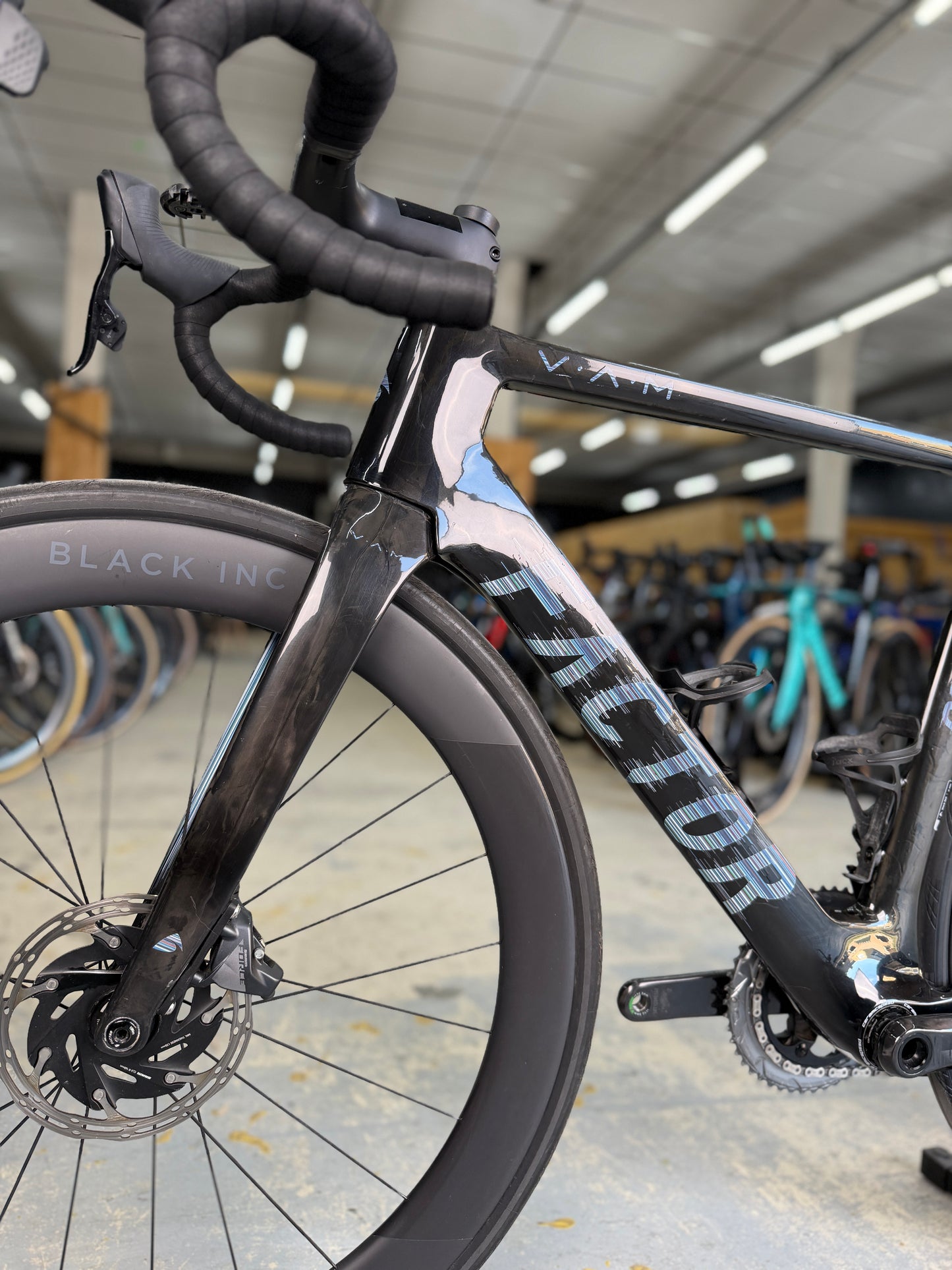 Factor Ostro VAM AXS Carbon Racefiets