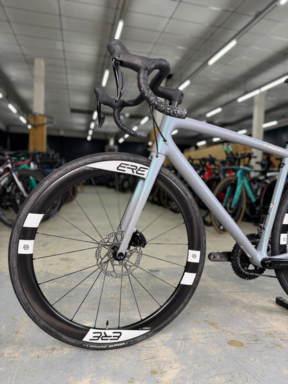 SHOWROOM S-Works Aethos Di2 Carbon Racefiets