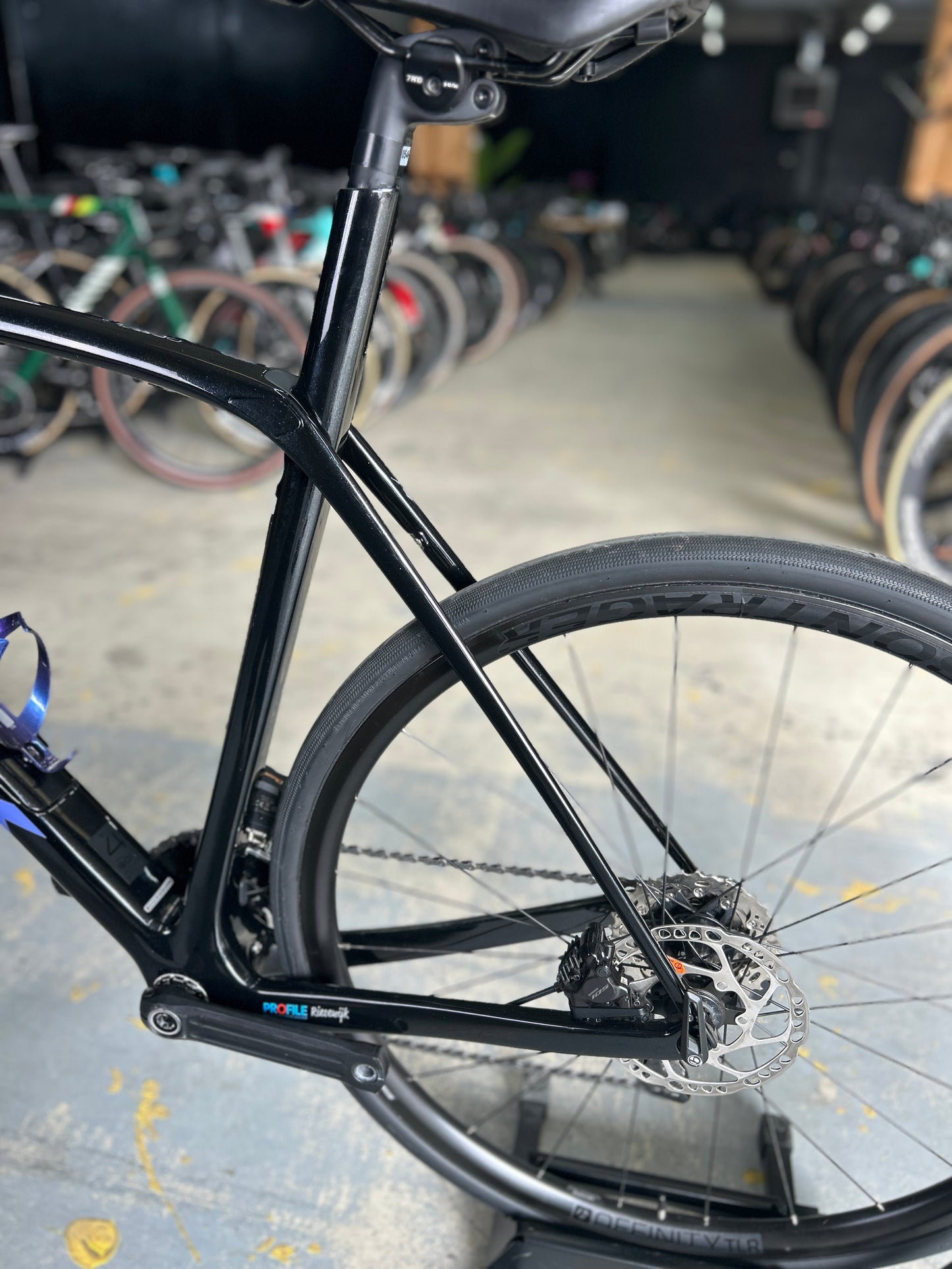 Trek Domane SL4 Di2 Carbon Road Bike