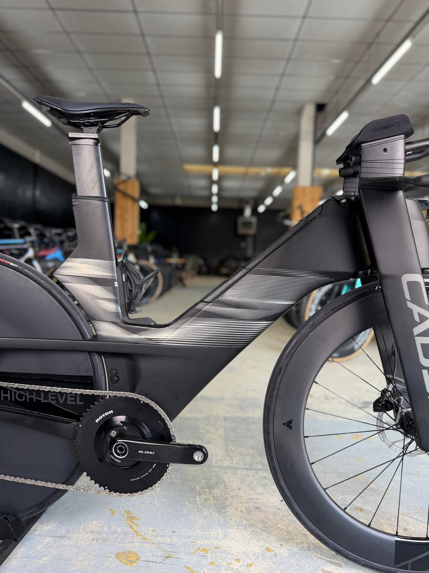 Cadex Tri SRAM RED AXS Carbon TT