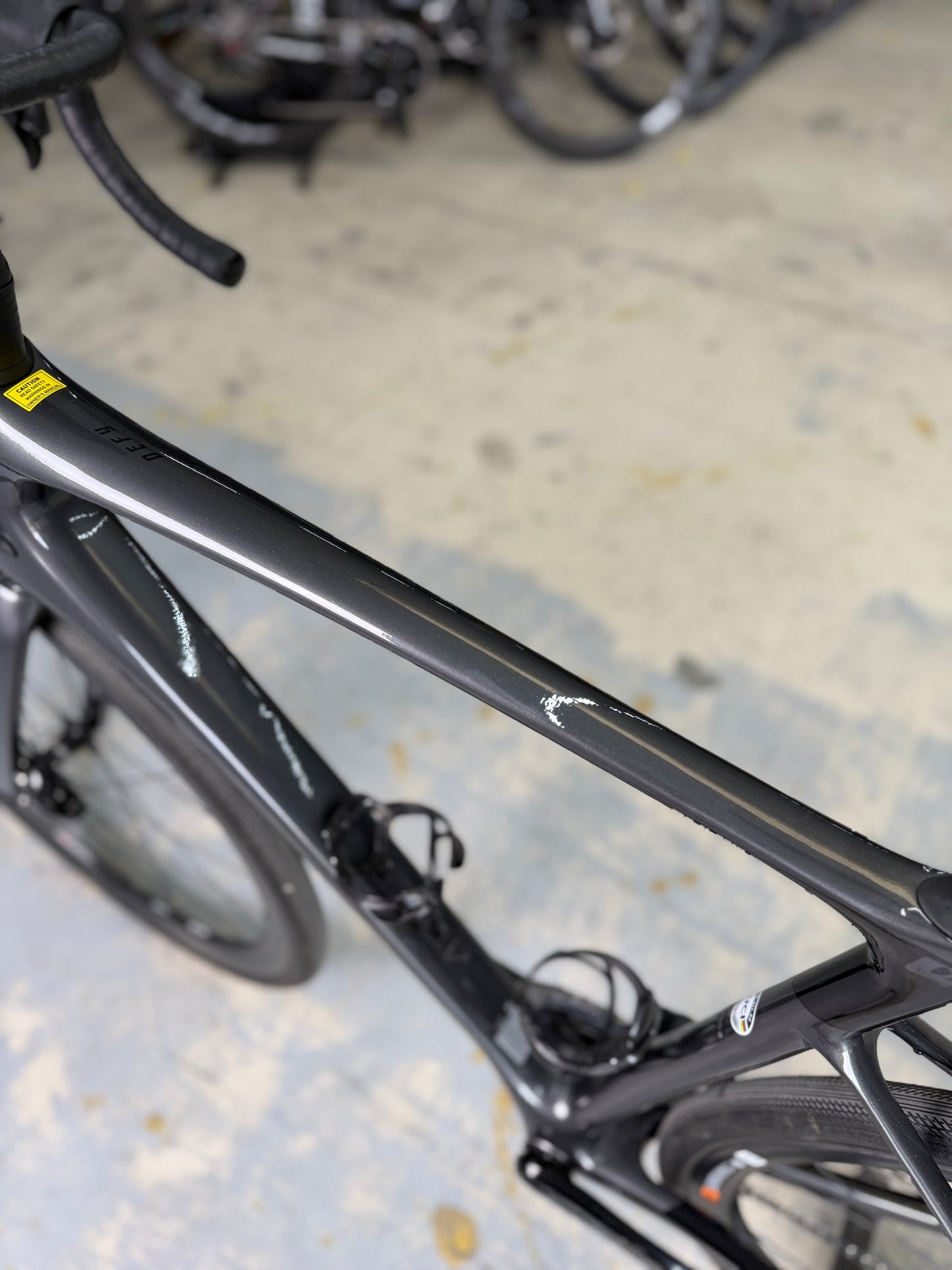 Giant Defy Advanced Pro AXS Carbon Racefiets
