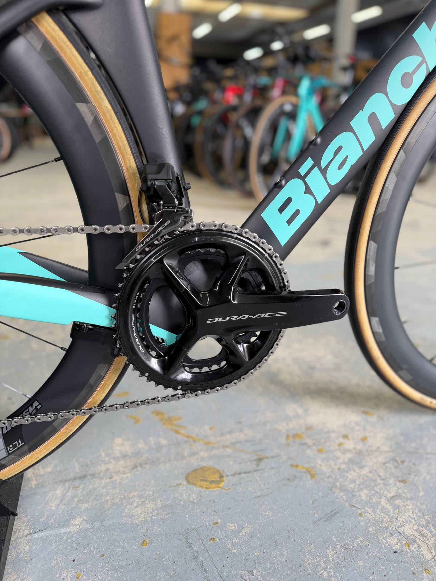 Bianchi Aquila CV Dura Ace Di2 Carbon Racefiets