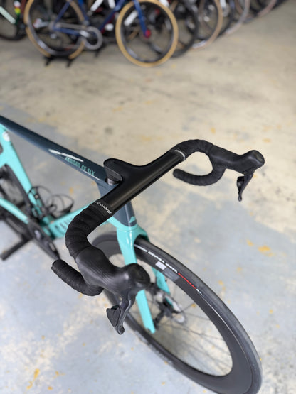 Canyon Aeroad CF SLX 8 Di2 Carbon Racefiets