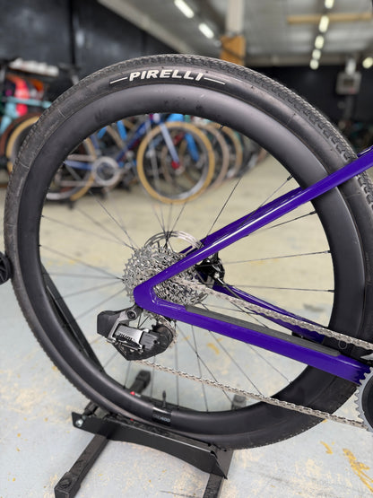 1000km BMC Kaius 01 THREE AXS Gravel Fiets