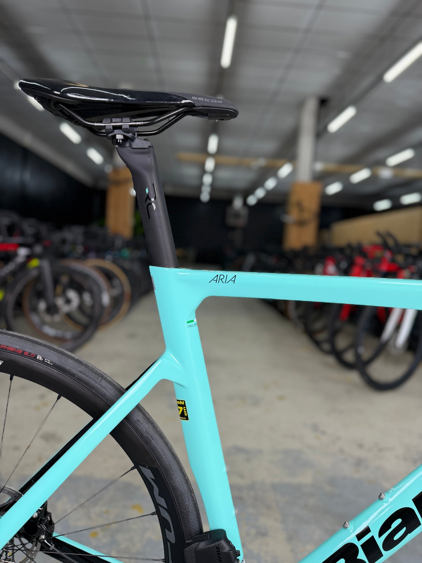NIEUW Bianchi Aria AXS Carbon Racefiets