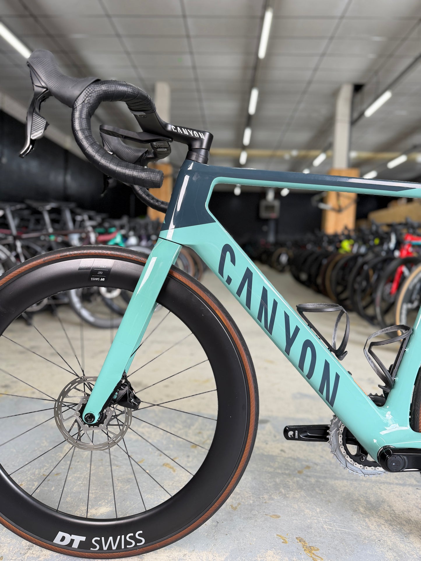 Canyon Aeroad CF SLX AXS Carbon Racefiets