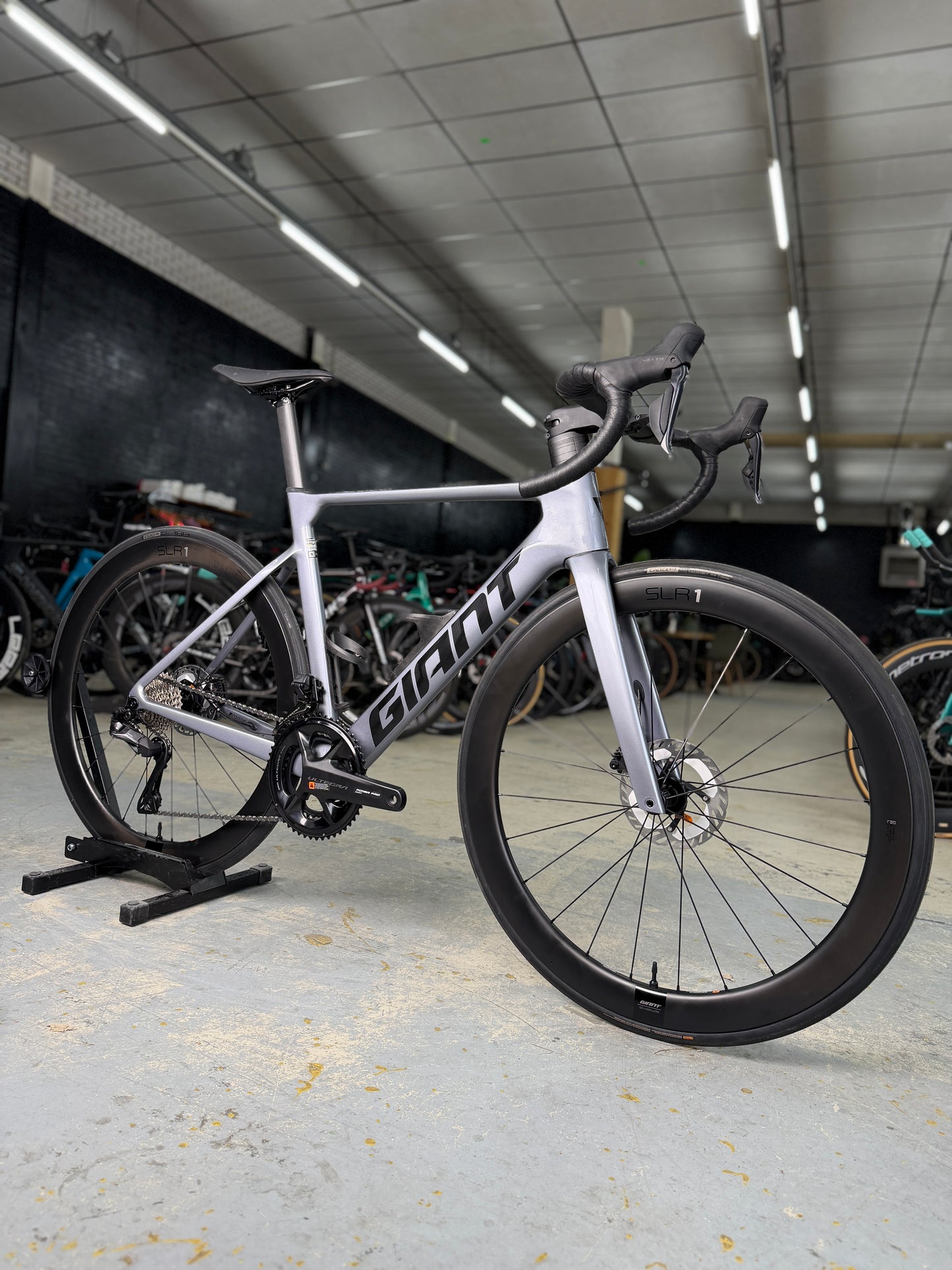 SHOWROOM Giant Propel Advanced Pro 0 Di2 Carbon Racefiets