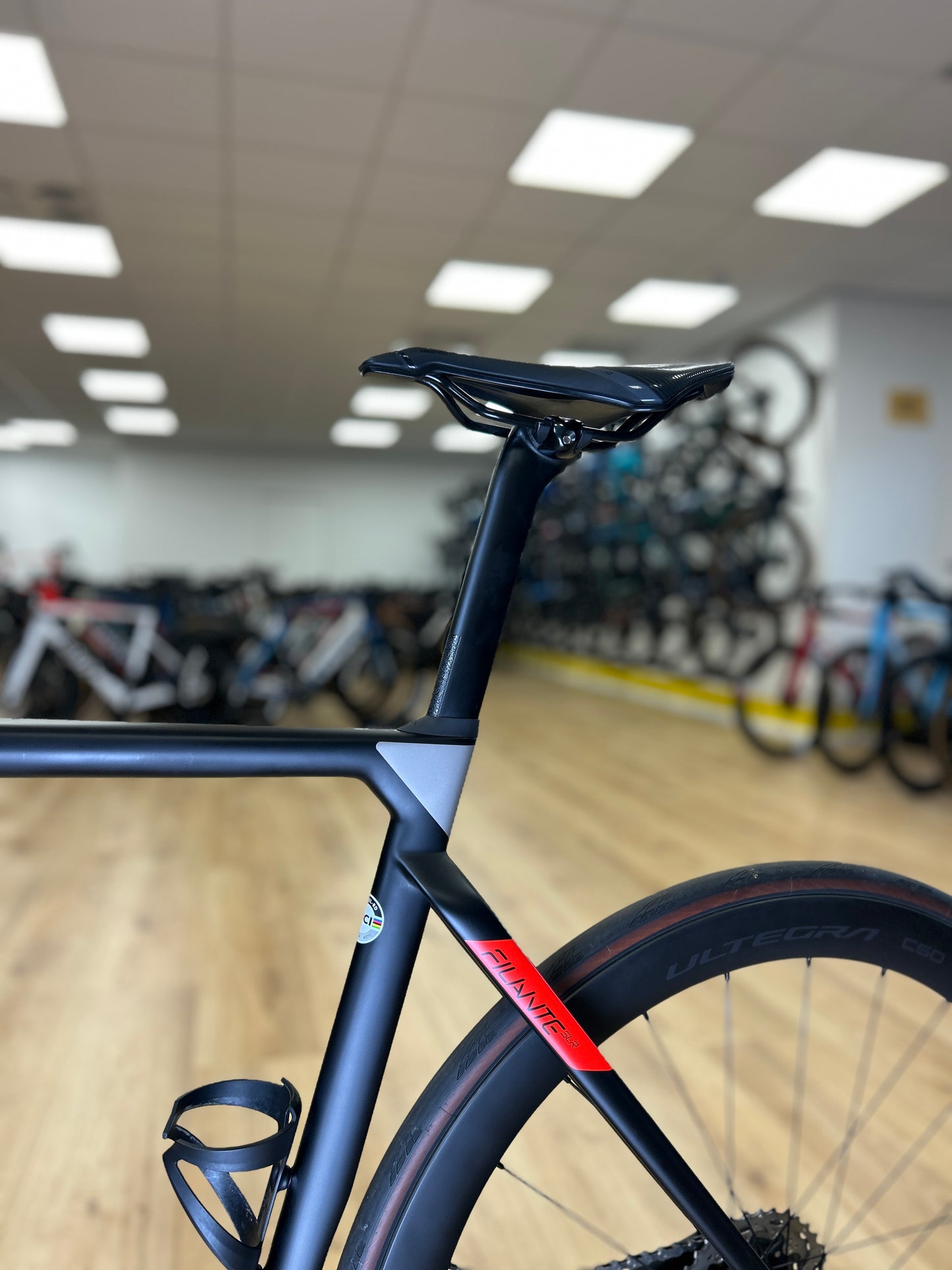 2000km Wilier Filante SLR Di2 Carbon Racefiets