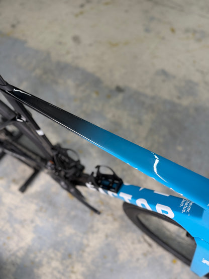 NIEUW Factor Ostro VAM Di2 Carbon Racefiets