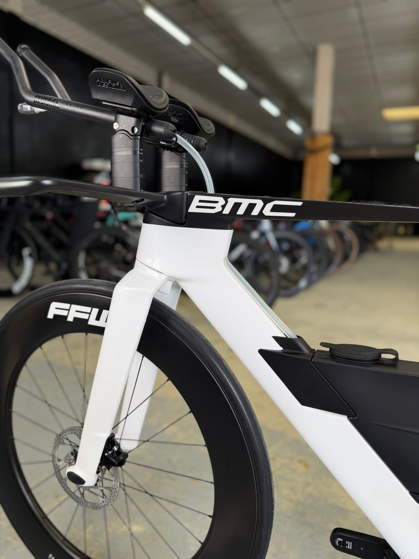NIEUW BMC Speedmachine 01 Four Di2 Carbon TT