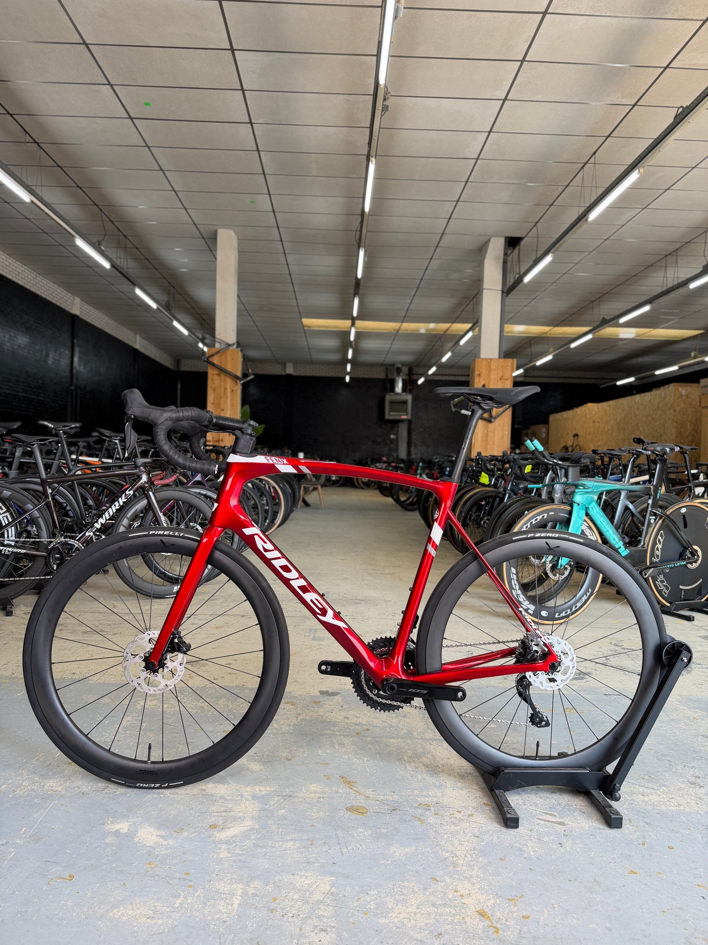 NIEUW Ridley Fenix Di2 Carbon Racefiets