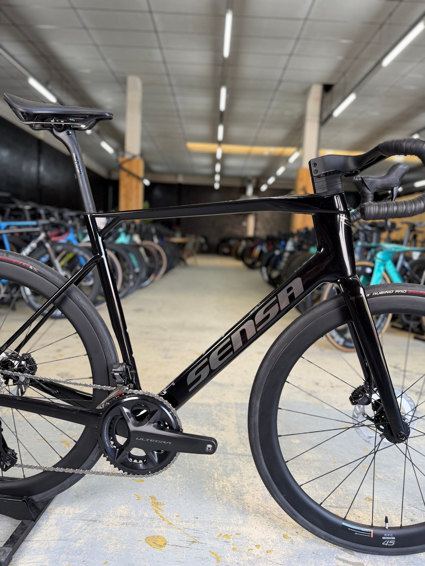 NIEUW Sensa Giulia GF Di2 Carbon Racefiets