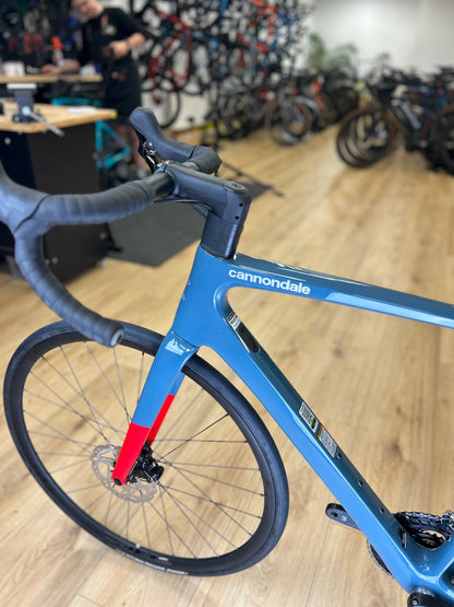 SHOWROOM MODEL Cannondale SuperSix Evo Carbon Racefiets