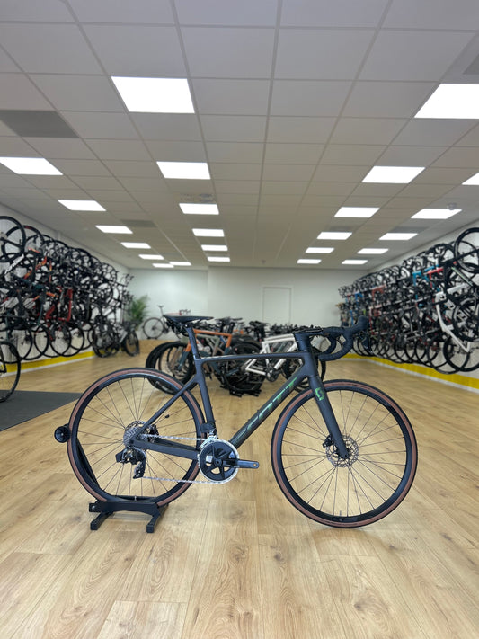 Scott Addict RC AXS Carbon Road Bike