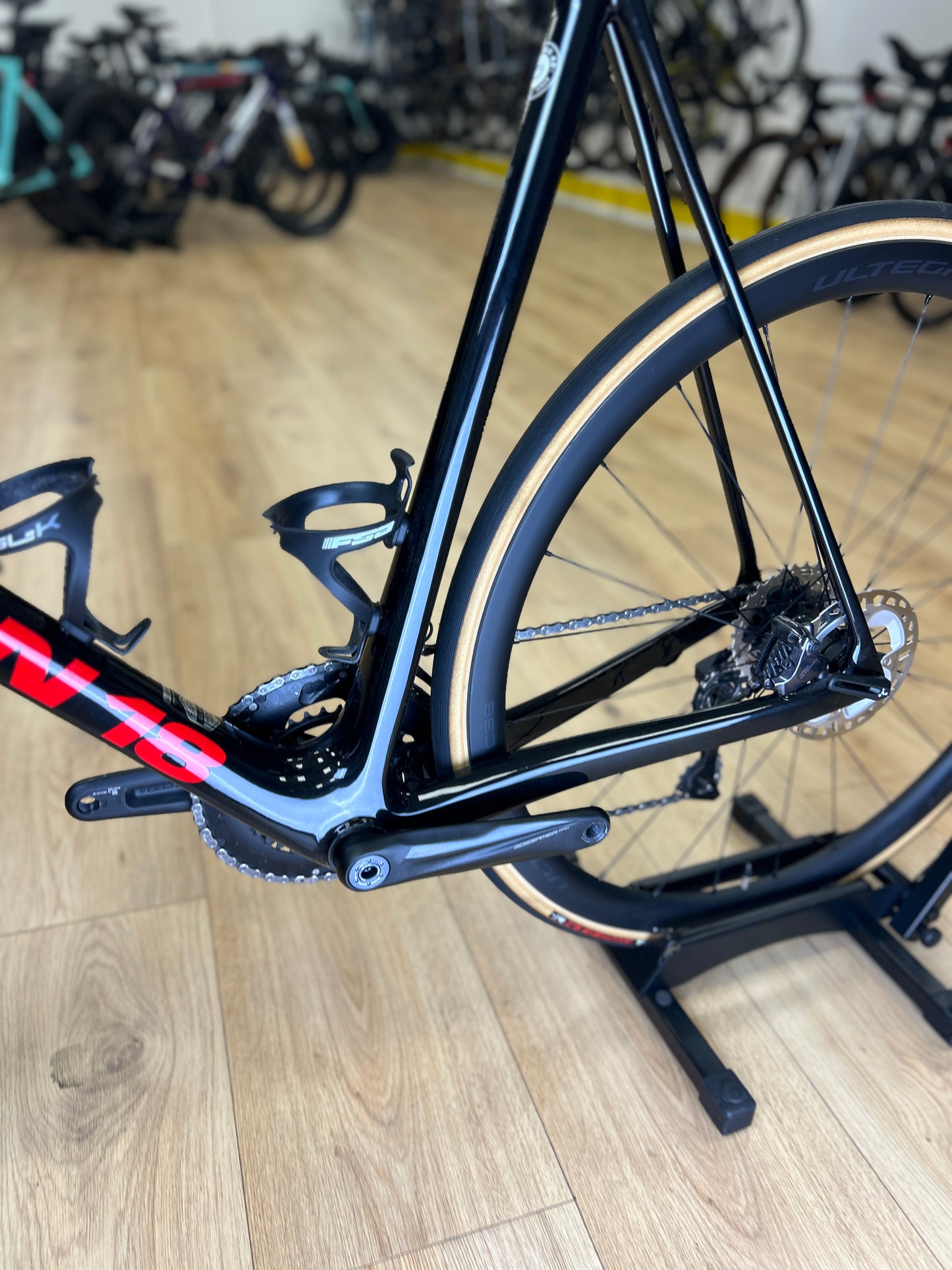 100km Argon 18 Gallium CS Di2 Carbon Racefiets