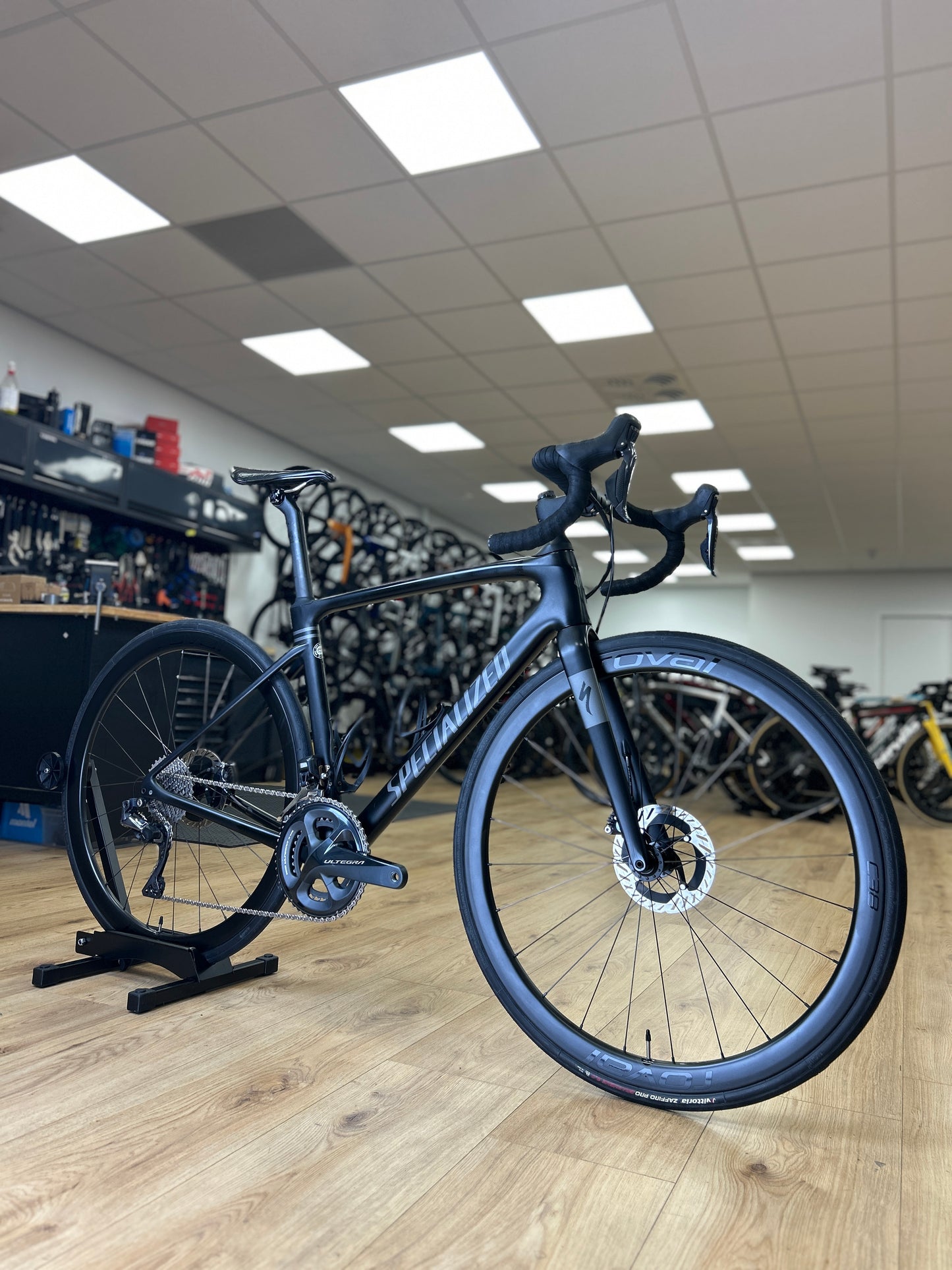 Specialized Roubaix Expert Di2 Carbon Racefiets