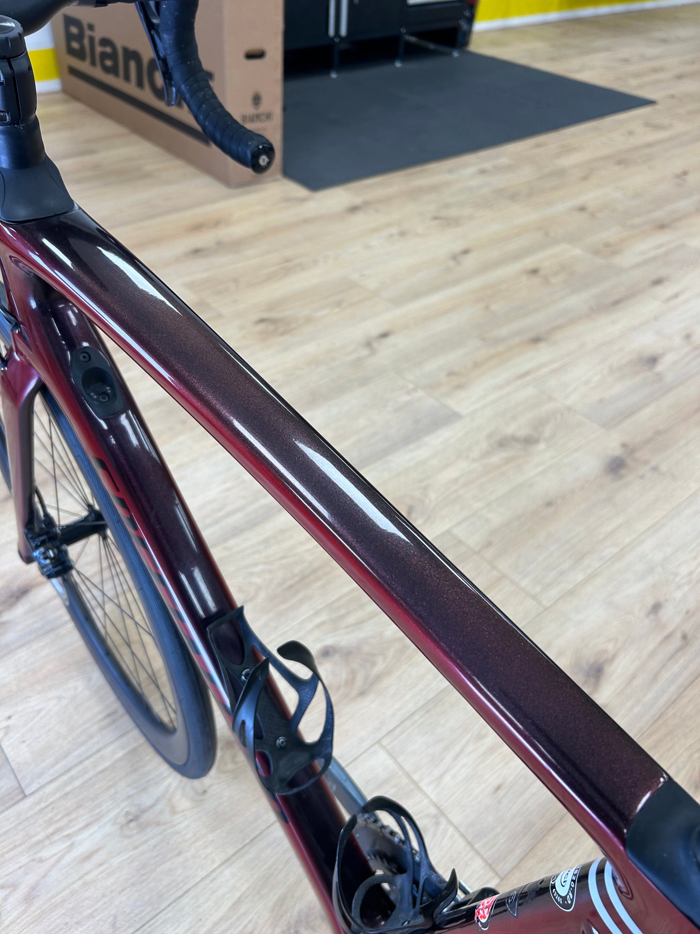 Specialized Roubaix Expert Di2 Carbon Disc Racefiets