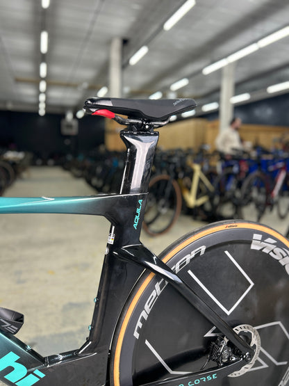 Bianchi Aquila RC Disc Di2 Carbon TT