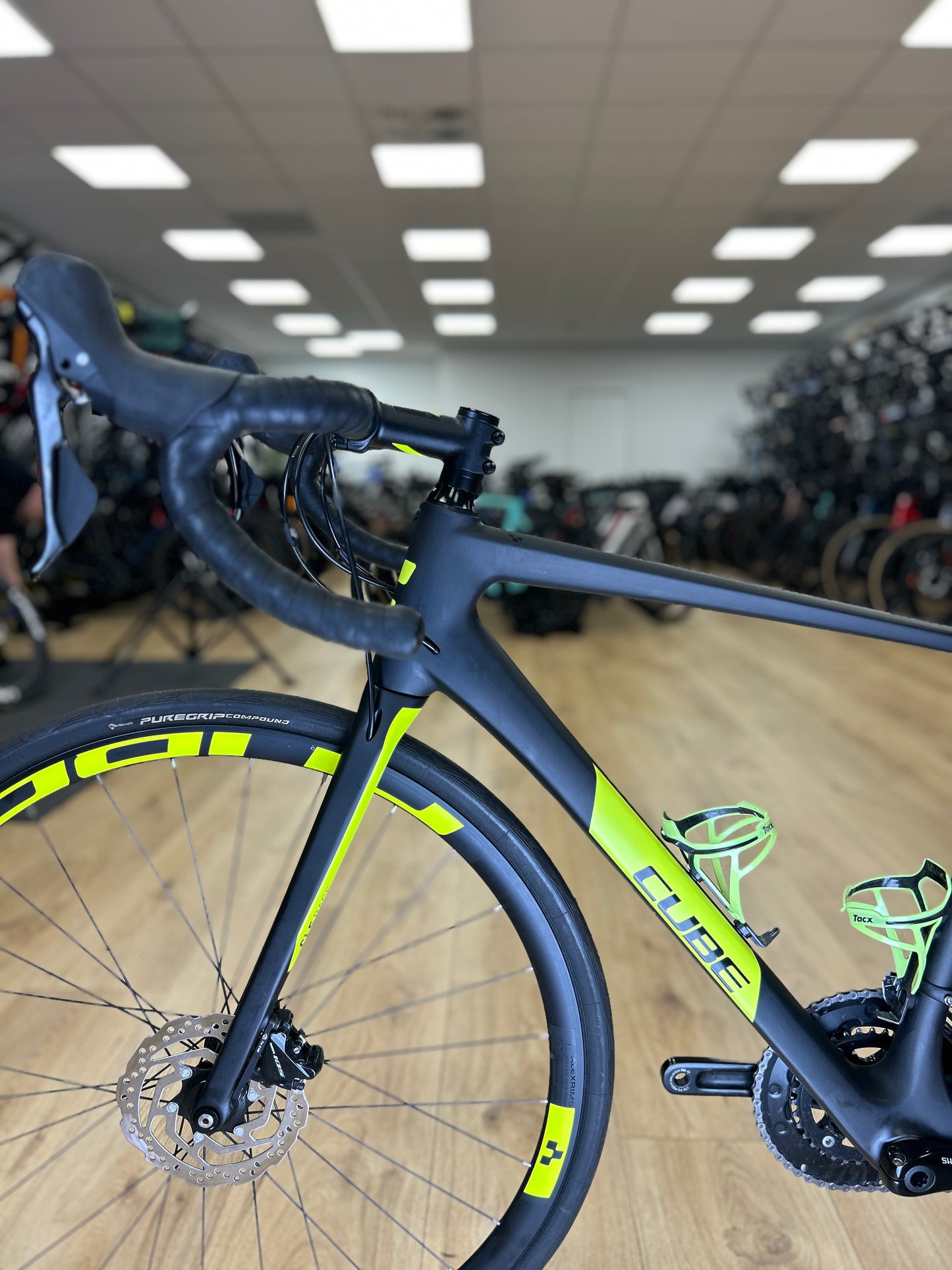 Cube Attain GTC Race Carbon Racefiets
