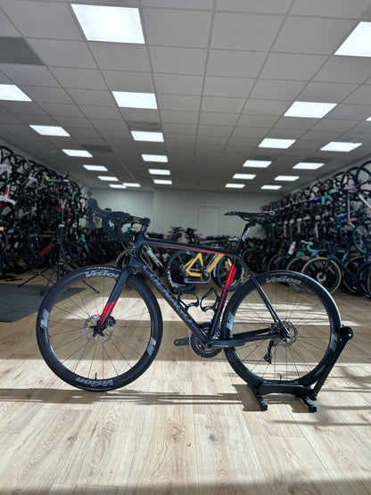 Colnago CLX Disc Carbon Road Bike