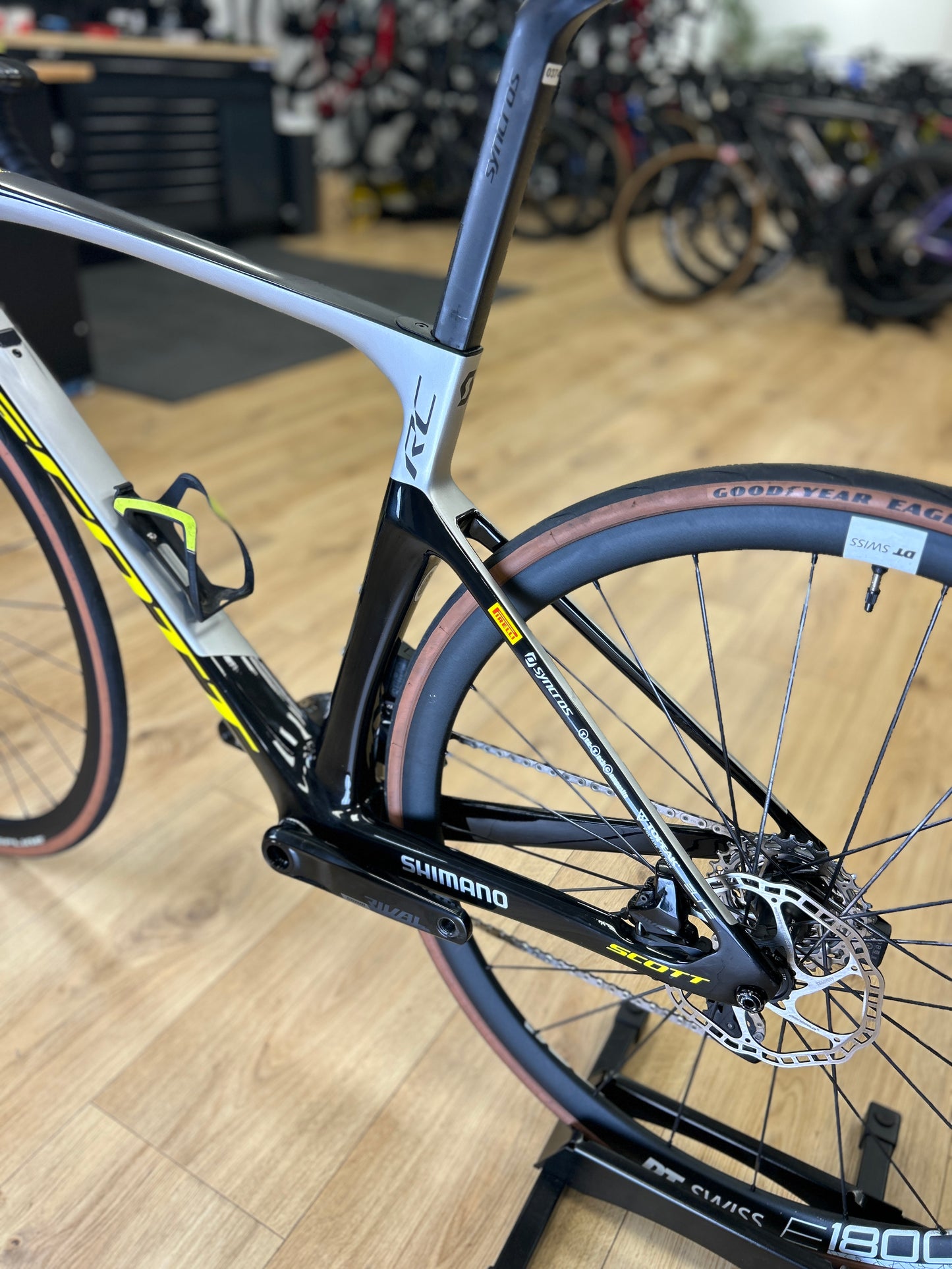 Scott Foil RC AXS Carbon Road Bike