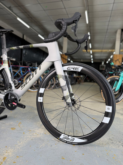 Showroom Model Scott Foil RC30 AXS Carbon Racefiets