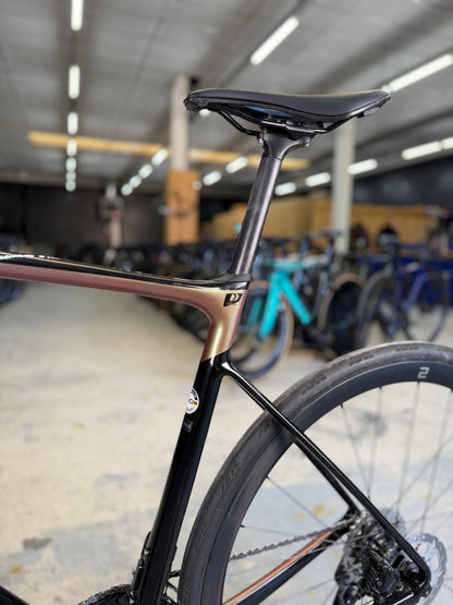 Giant Defy Advanced Di2 Carbon Racefiets