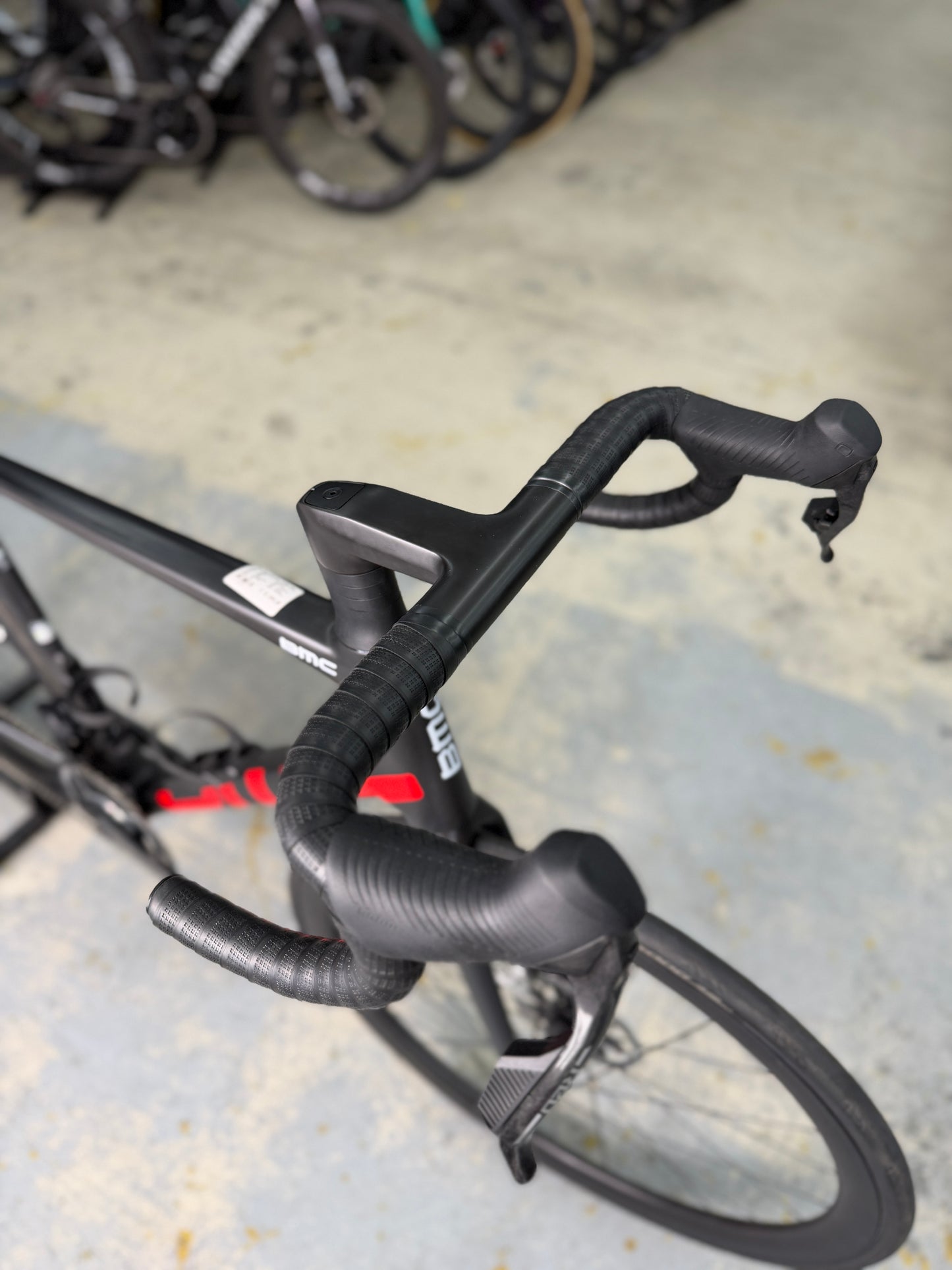 NIEUW BMC Teammachine SLR 01 ONE Red eTap Carbon Racefiets