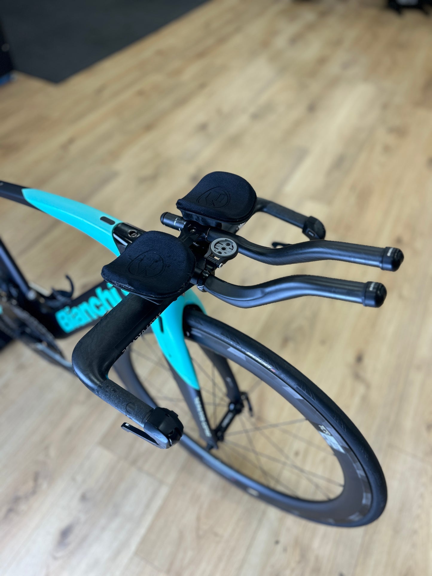 Bianchi Aquila CV Di2 Carbon Racefiets