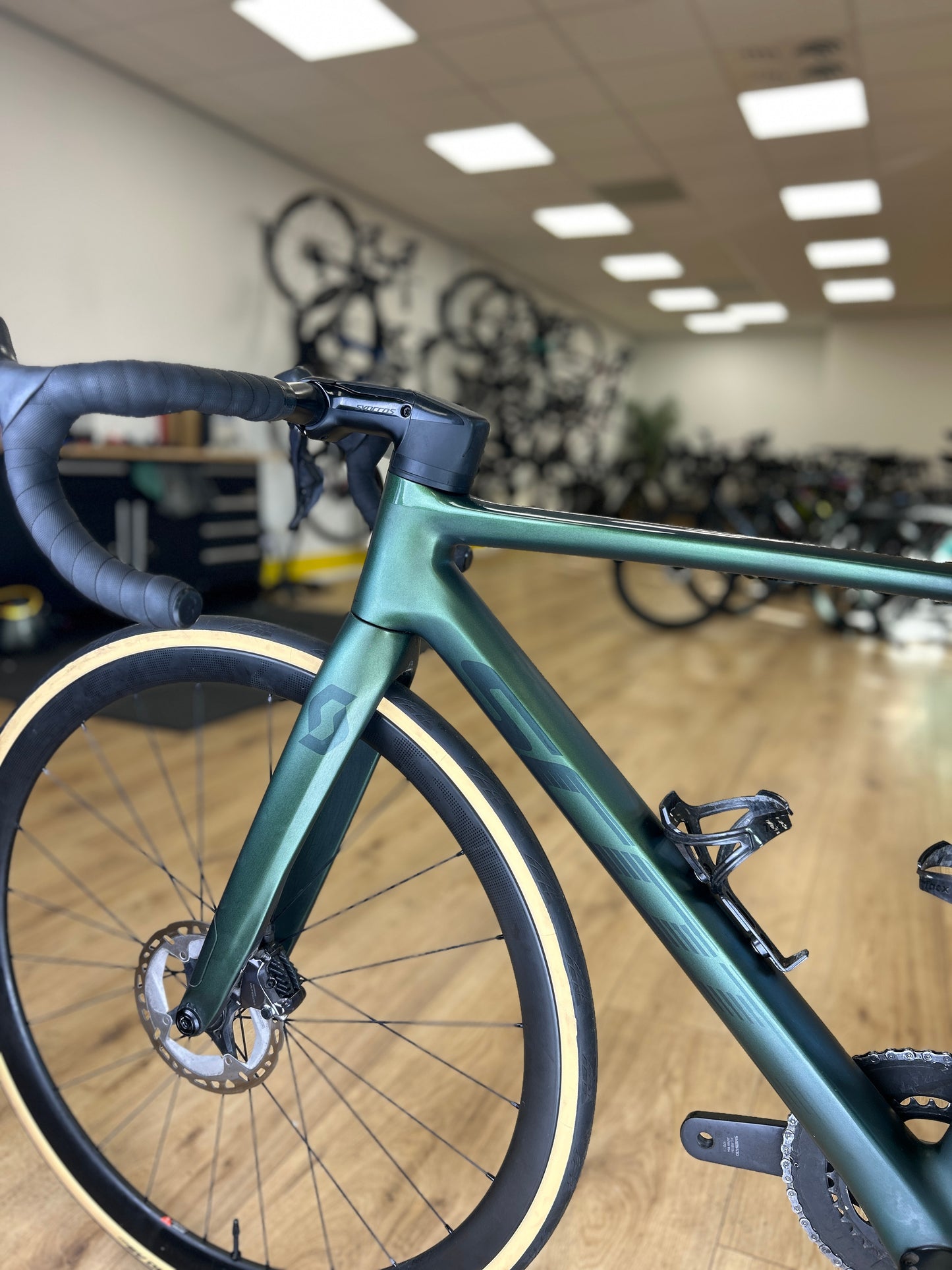 Scott Addict RC15 Carbon Disc Racefiets