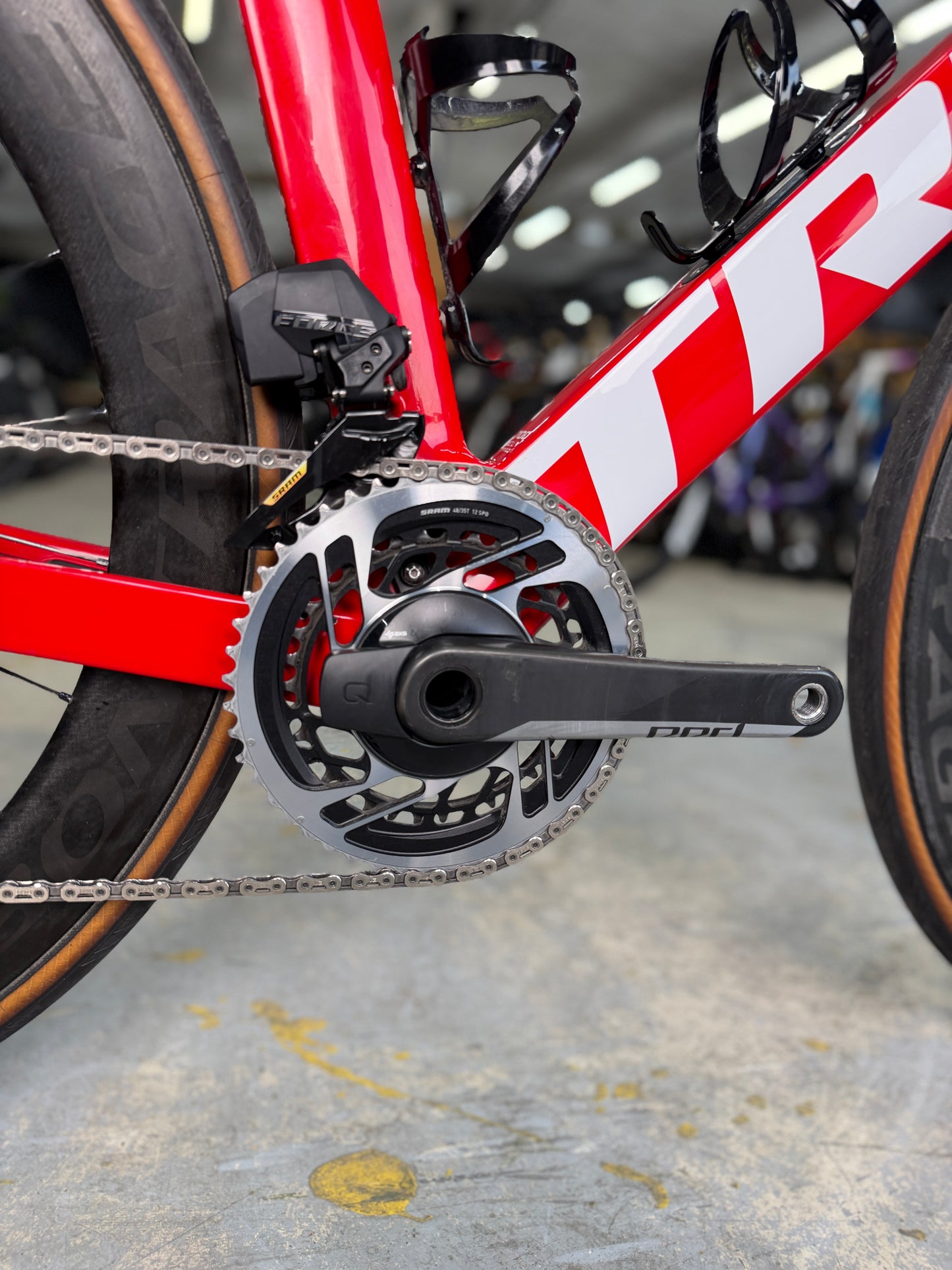 Trek Madone SLR9 SRAM Red eTap Carbon Racefiets