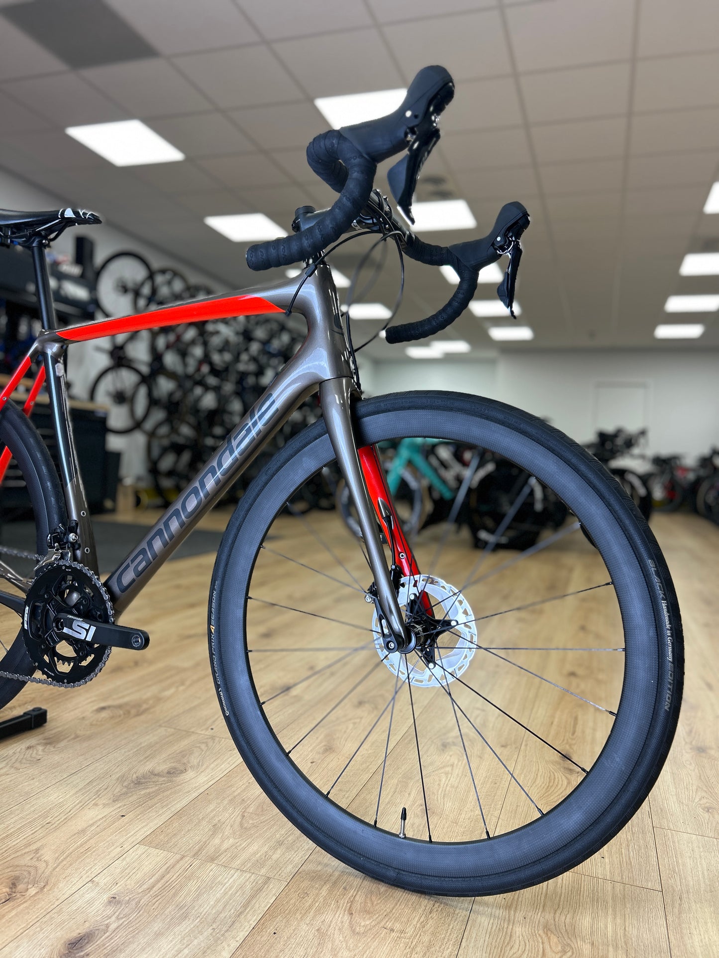 Cannondale Synapse Disc Carbon Road Bike