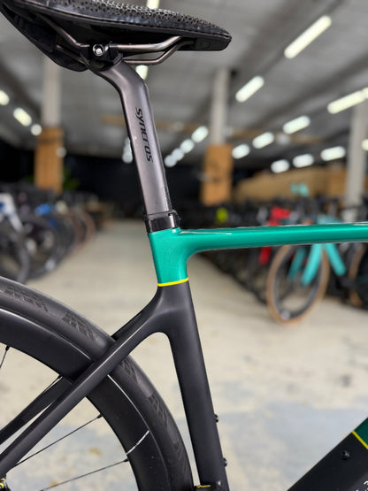 Scott Addict RC Di2 Aston Martin Carbon Racefiets