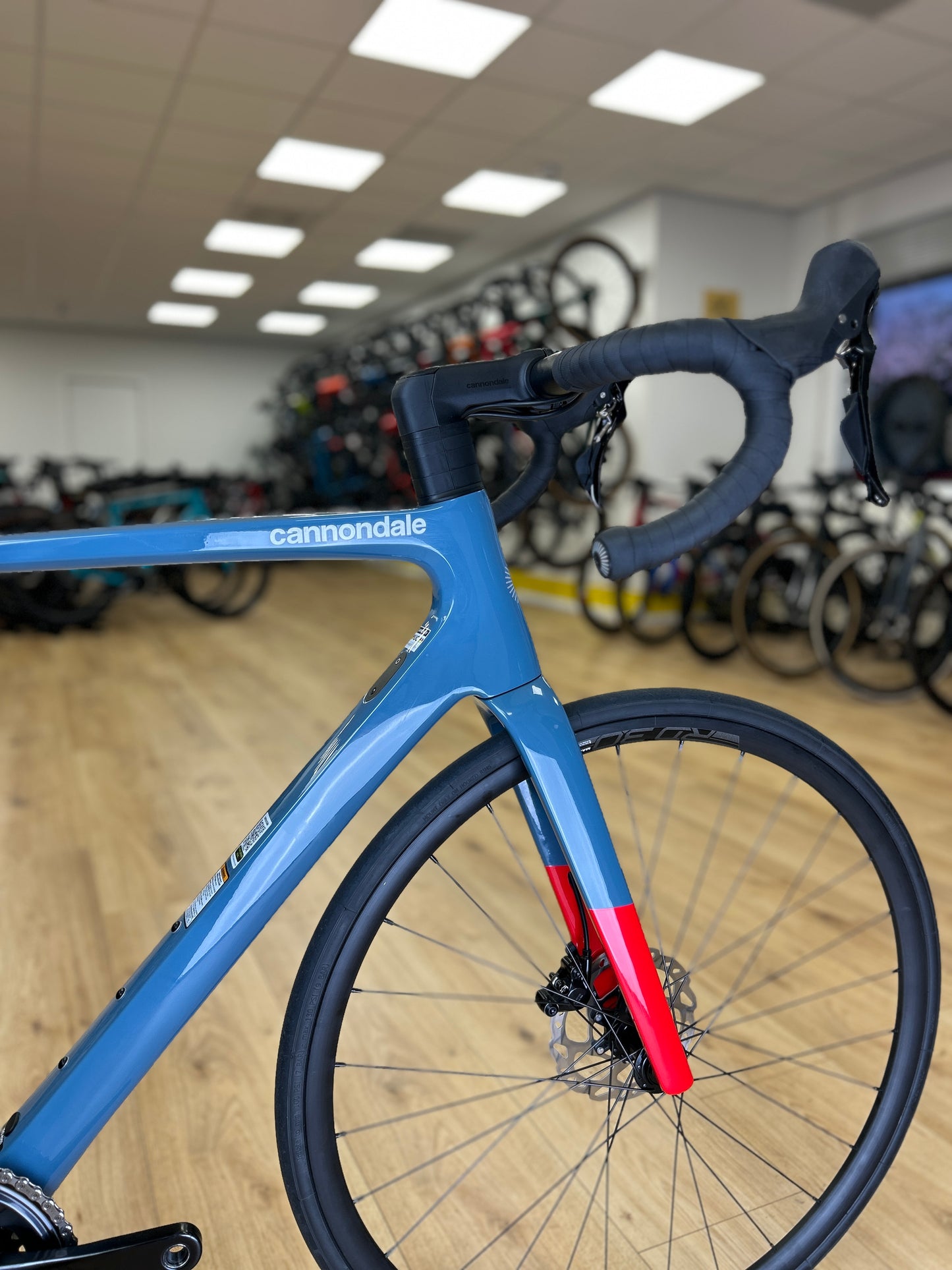 SHOWROOM MODEL Cannondale SuperSix Evo Carbon Racefiets
