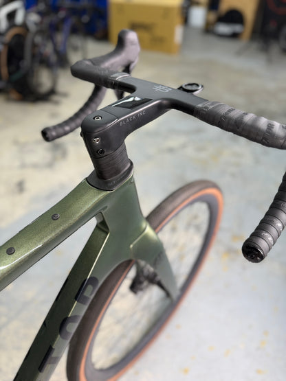 NIEUW Factor Ostro Gravel GRX Di2 Gravel Fiets