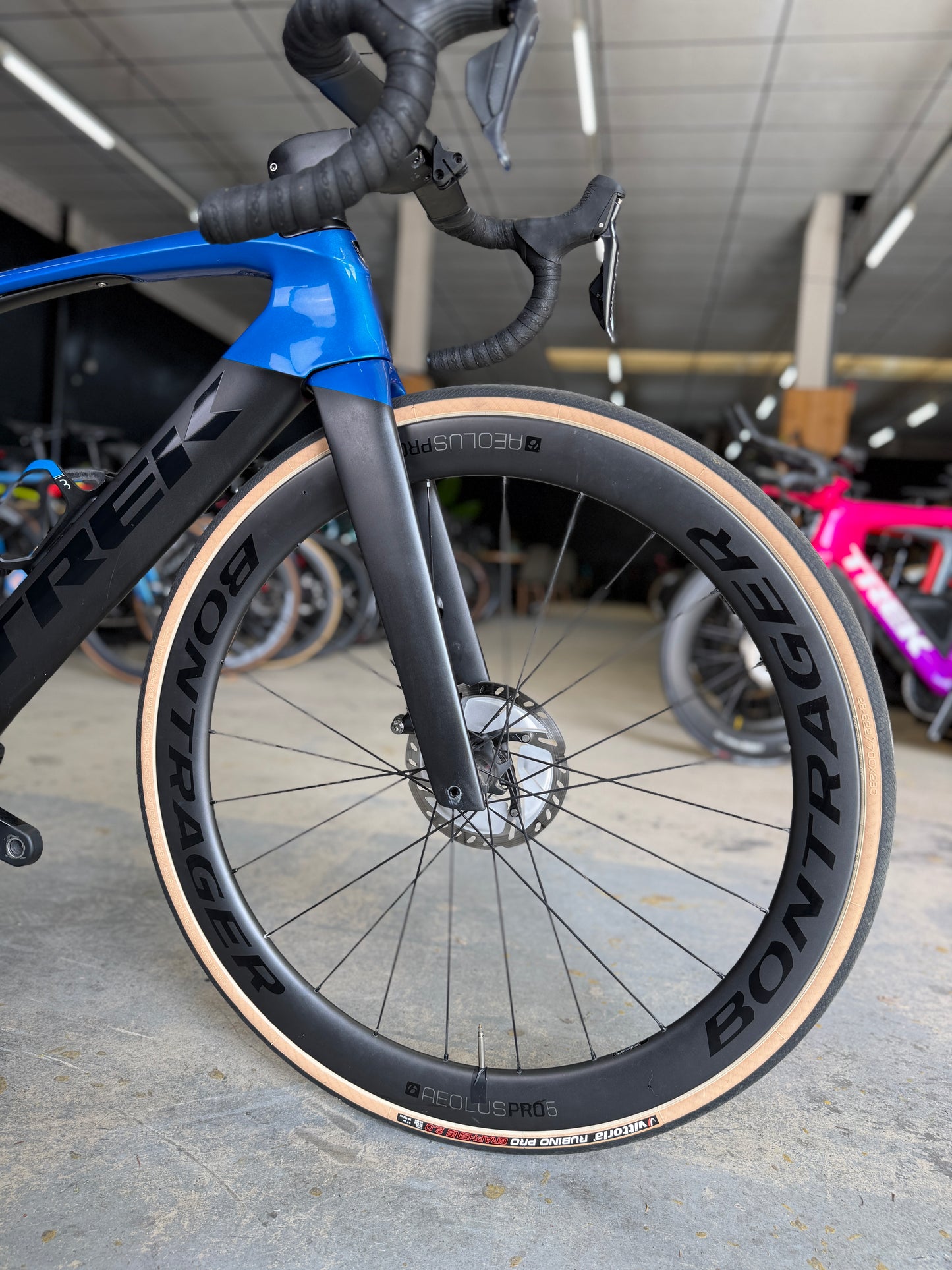 Trek Madone SL7 Di2 Carbon Racefiets