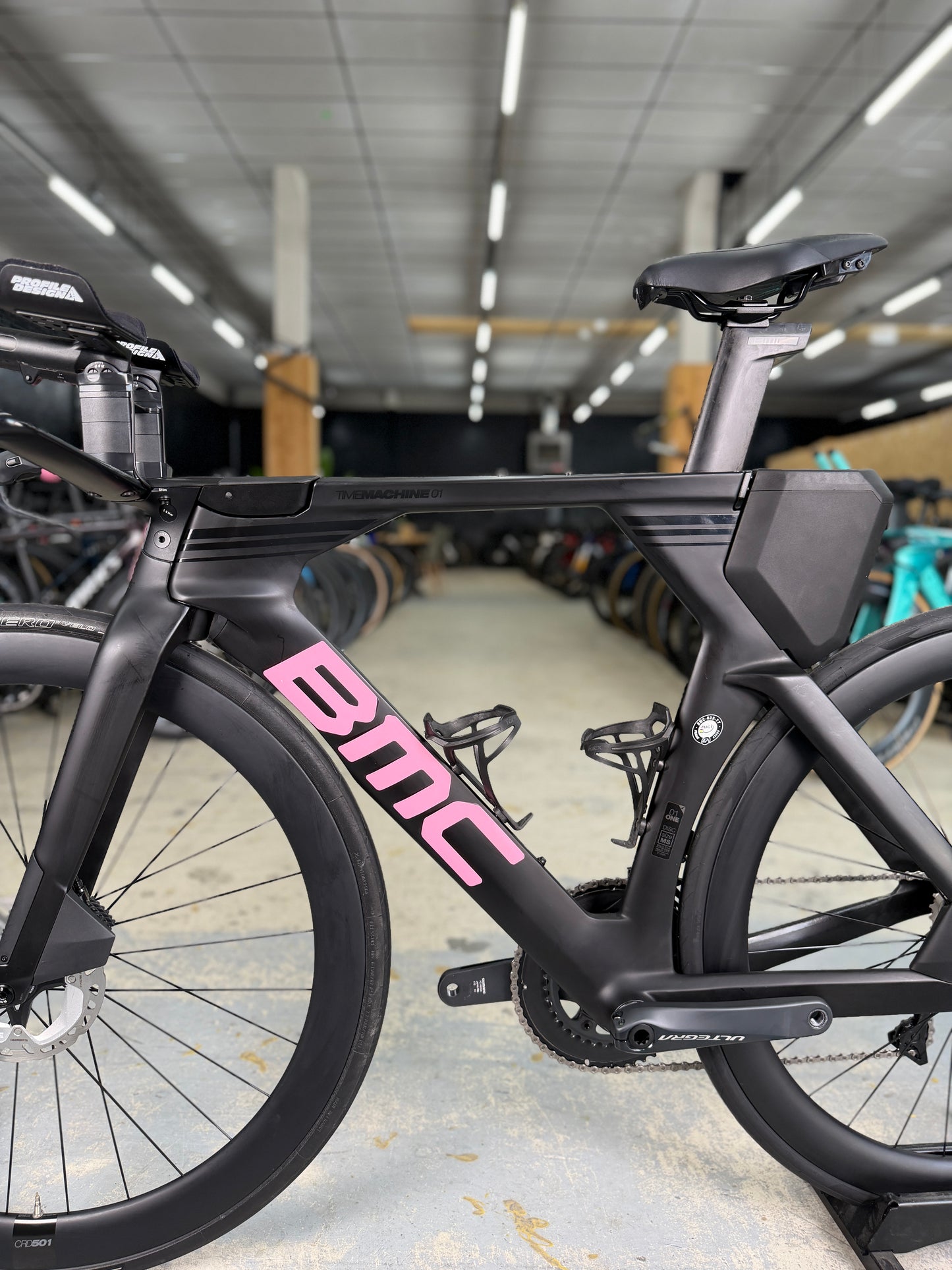100km BMC Timemachine 01 ONE Di2 Carbon TT